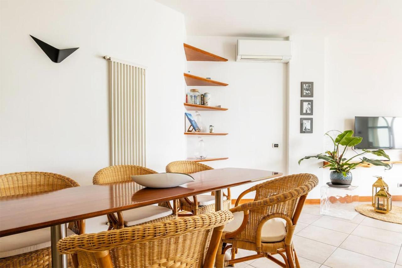 Apartamento Terrace On The Lake Oliveto Lario Exterior foto